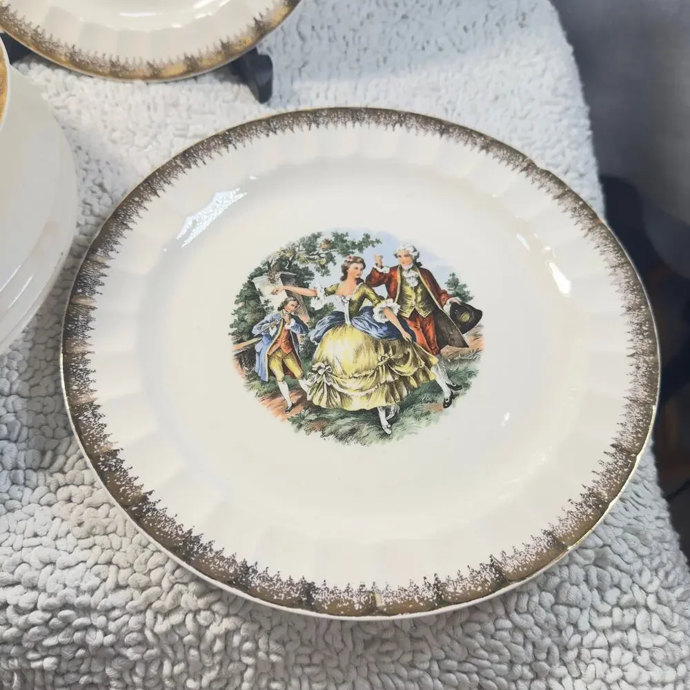 Vintage Cronin China Minerva Oh 9” Luncheon Plate Colonial Gold Rim USA Set of 7